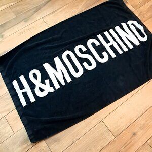 H&MOSCHINO Designer Bath Sheet Beach Towel H&M Moschino Black White logo pool
